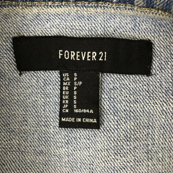 Forever 21 Womens Size Small Oversized Distressed Denim Blue Jean Jacket - Picture 5 of 5